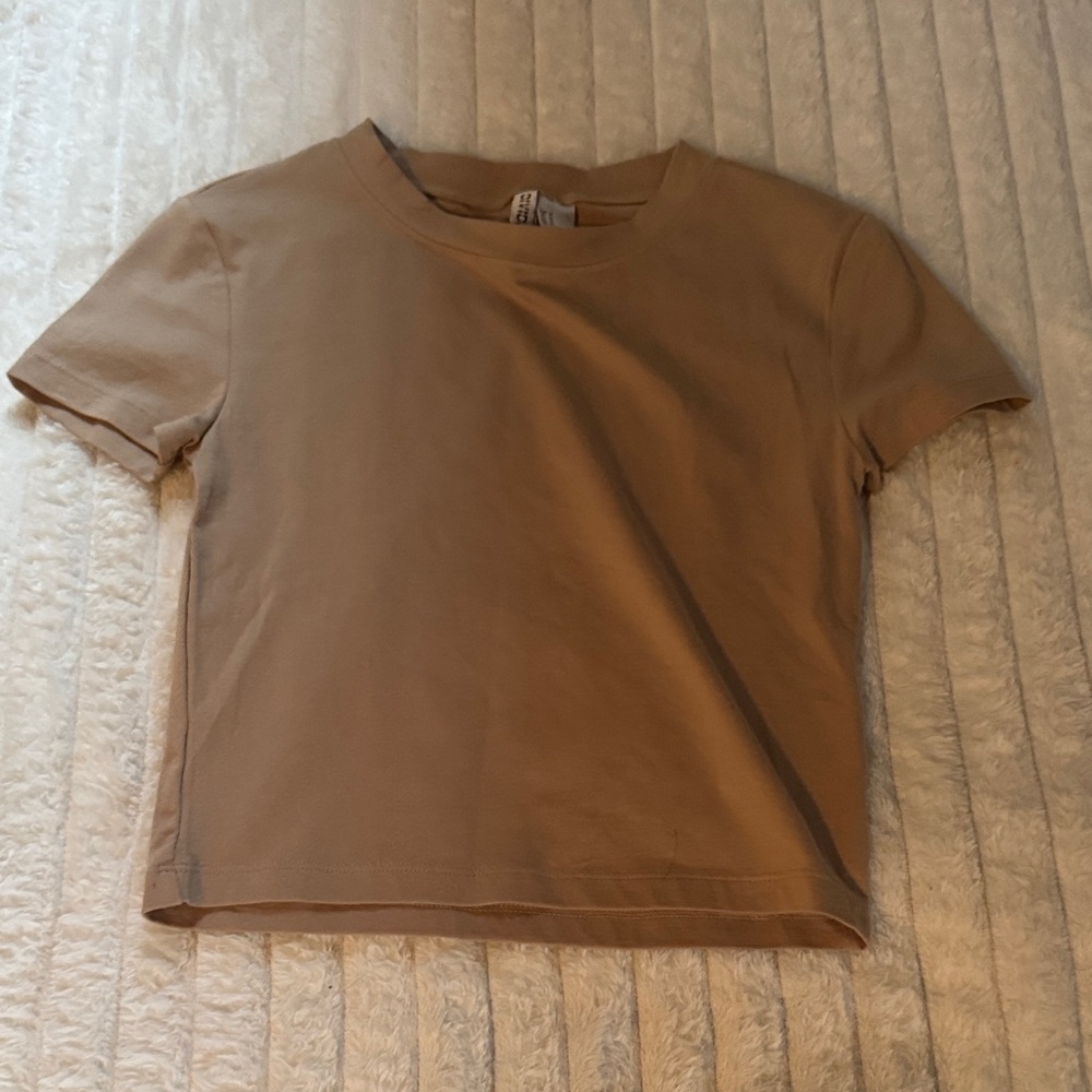 Tan Short Sleeve Crop Top